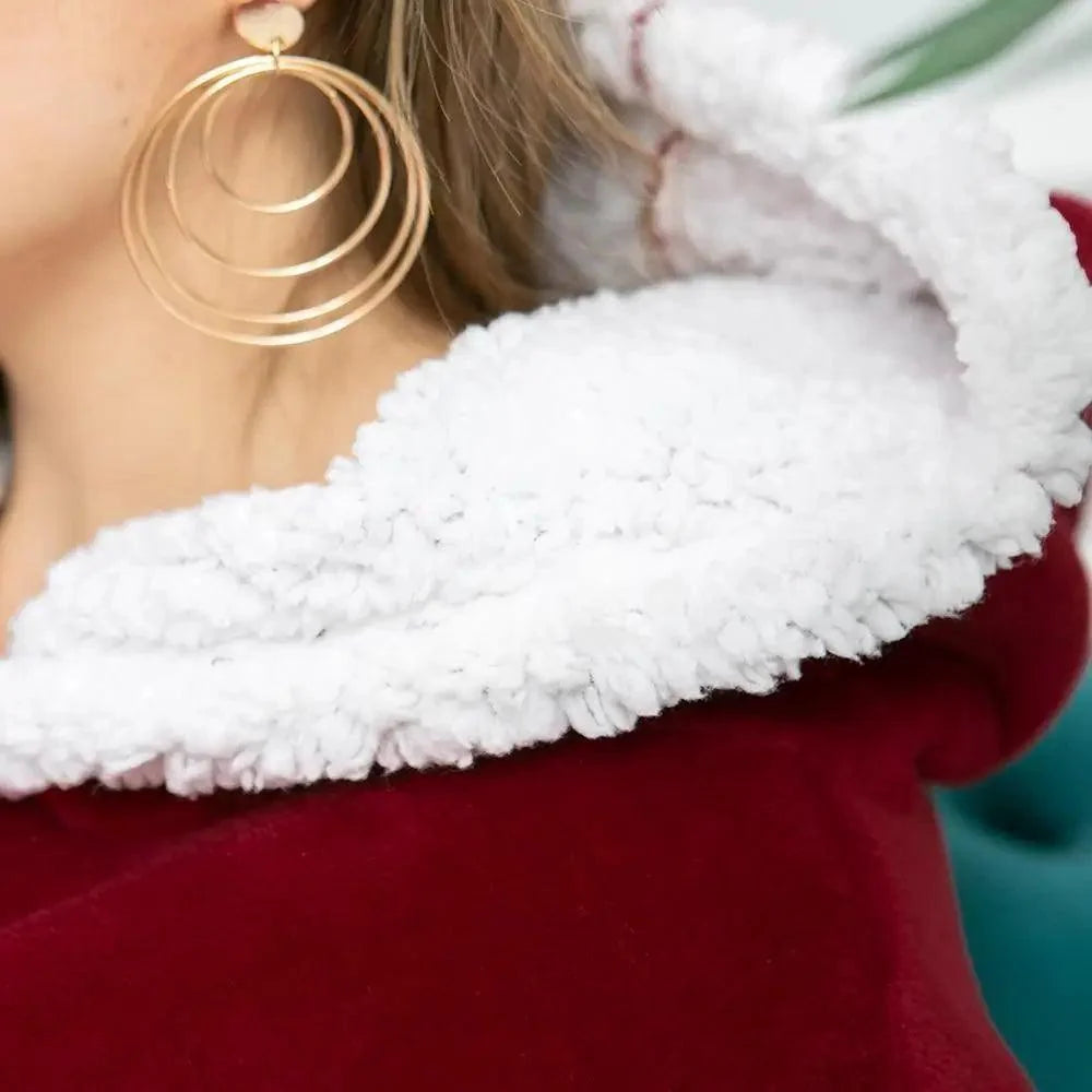 Oversized Sherpa Wearable Blanket Hoodie — Cozy Holiday Gift